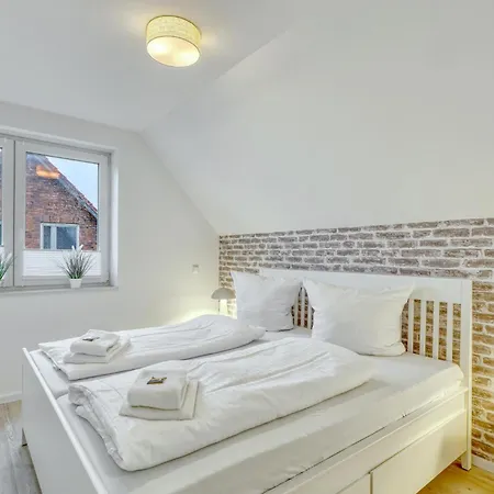 Modernes Mit Sauna Semesterbostad *